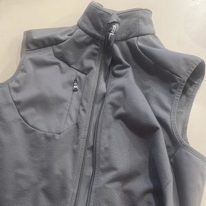 RLX men’s large golf vest